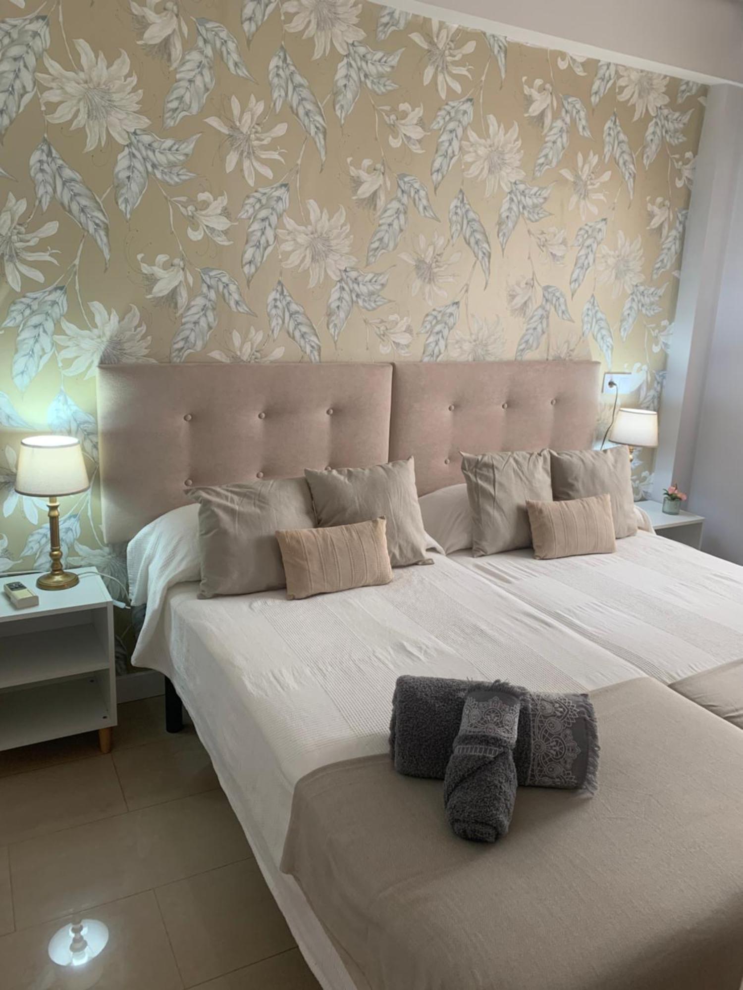 Seamed Appartement Málaga Buitenkant foto